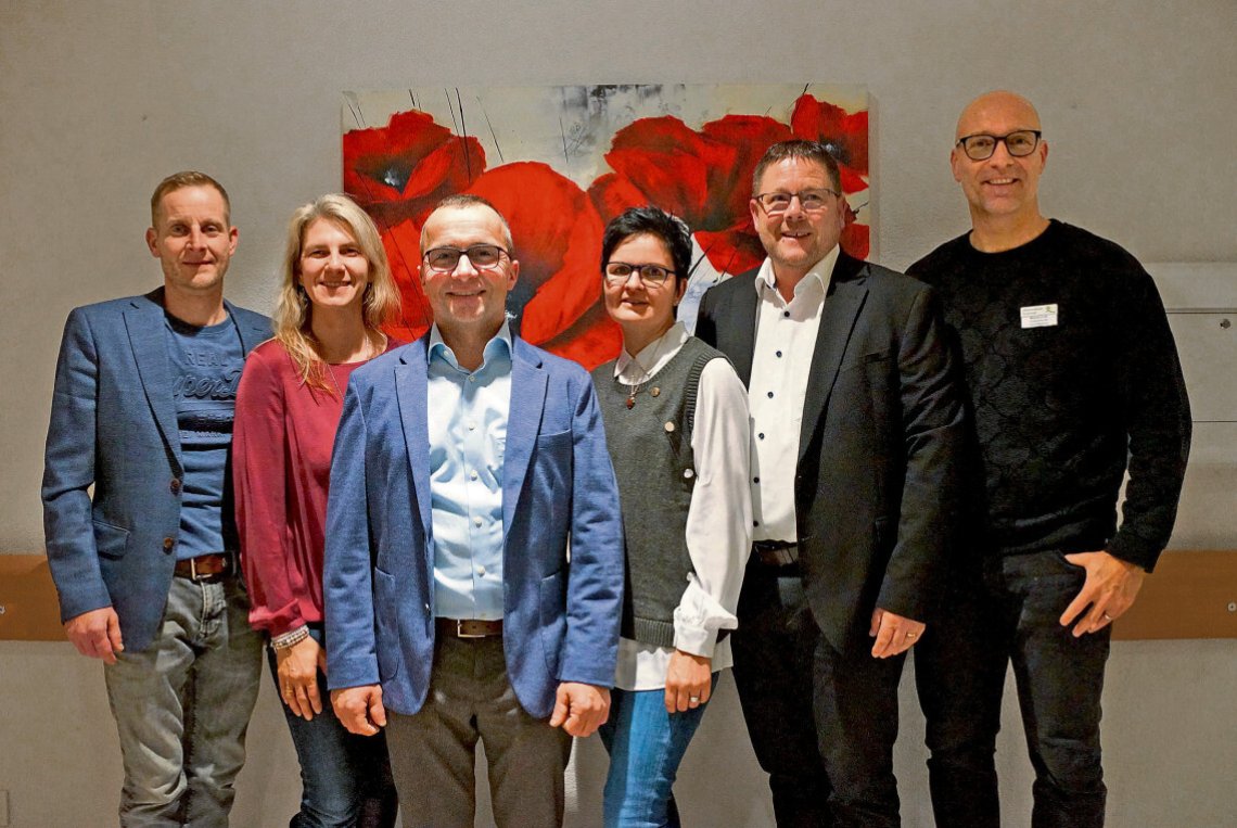 Präsident leitete seine erste Versammlung souverän