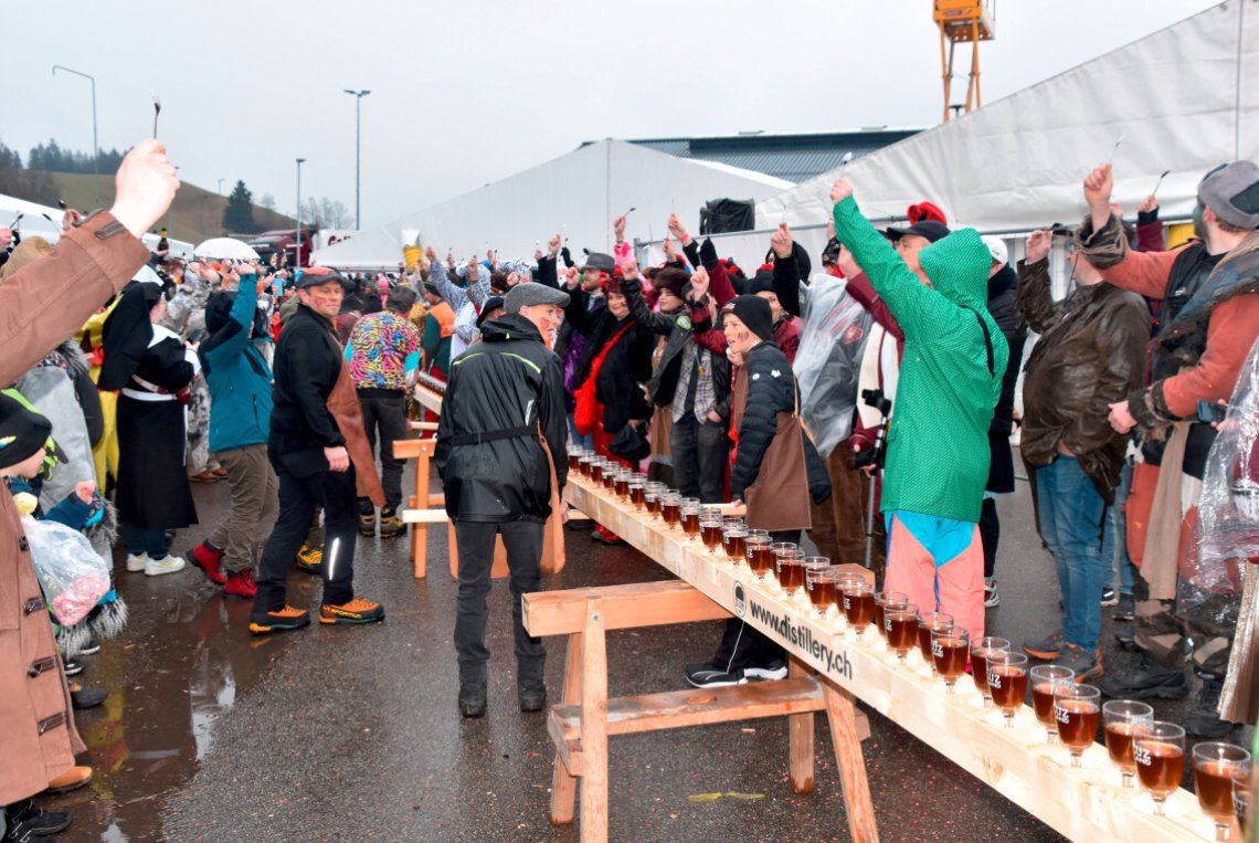 40 Jahre – 40 Meter – 440 Kaffee Luz – ein Weltrekordversuch