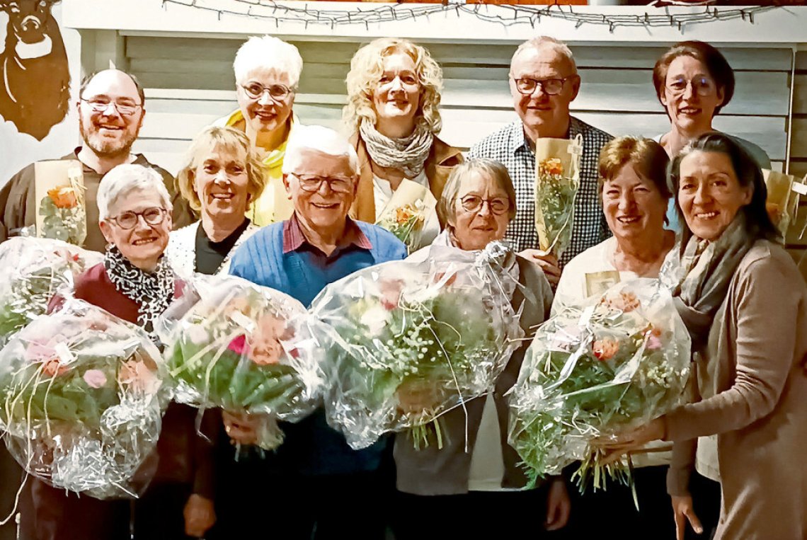 Drei langjährige Chormitglieder geehrt