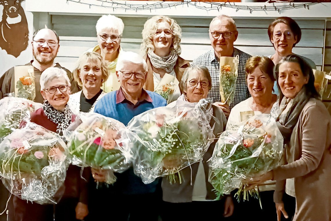 Drei langjährige Chormitglieder geehrt