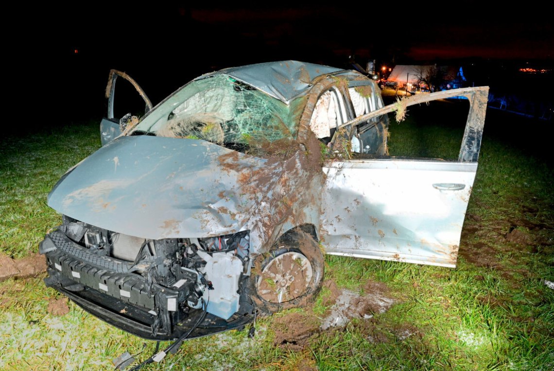 Autofahrer bei Selbstunfall in Wolhusen erheblich verletzt