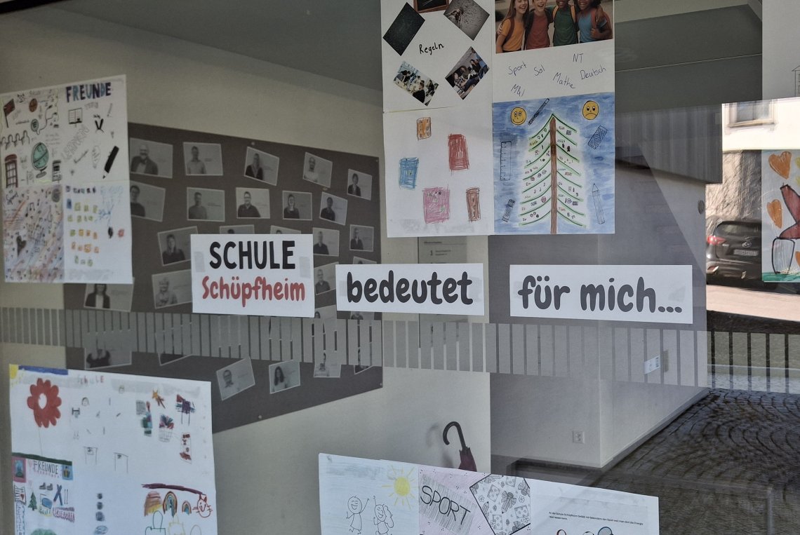 Begegnungen zwischen Schule und Dorf