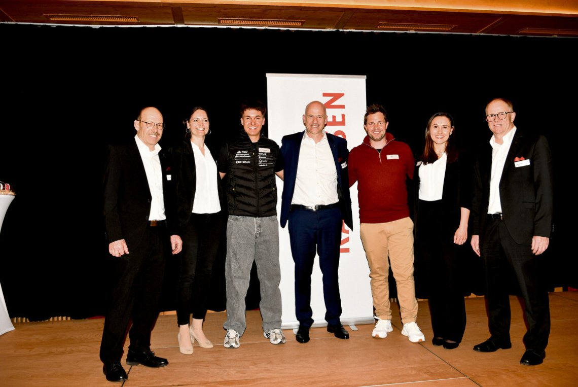 Raiffeisen präsentiert solide Zahlen